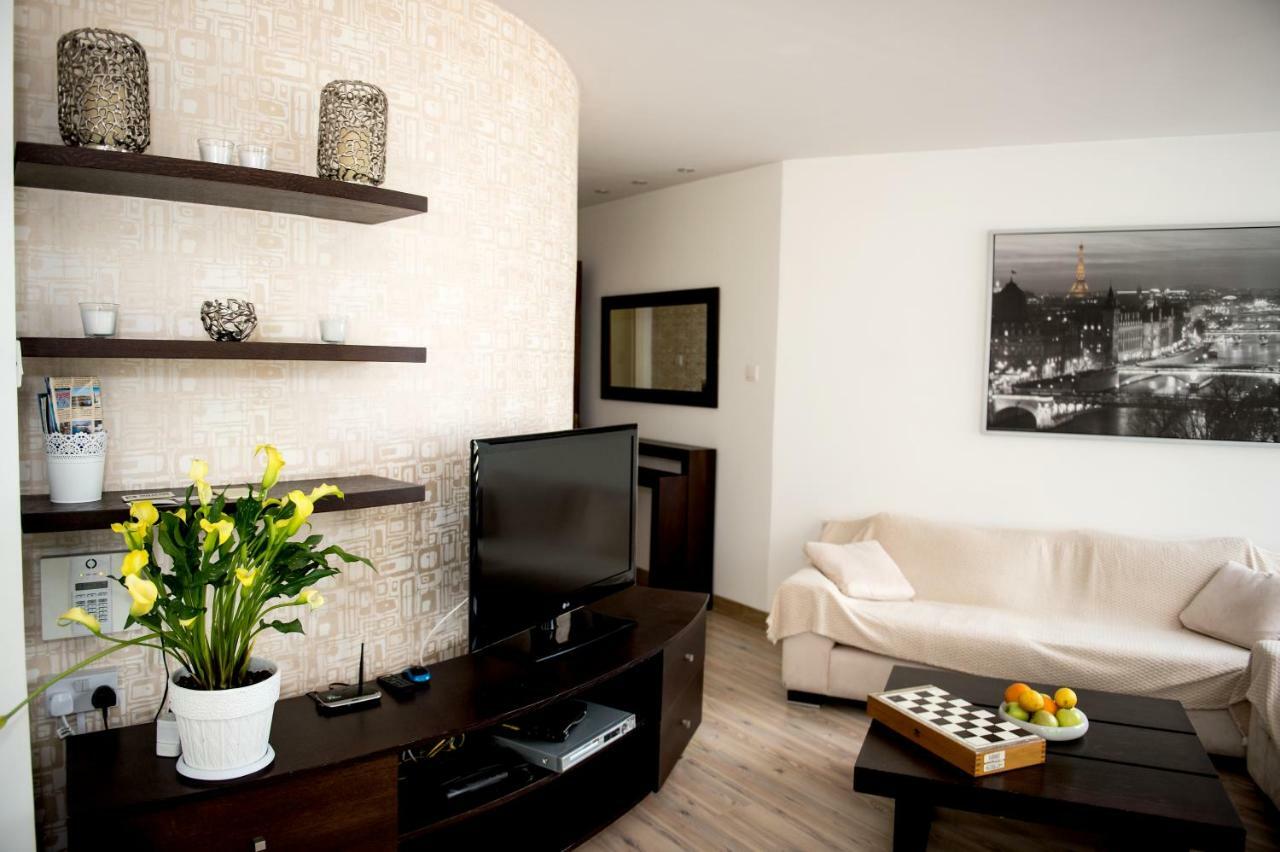 Sophia Court Apartment Larnaca Exterior photo