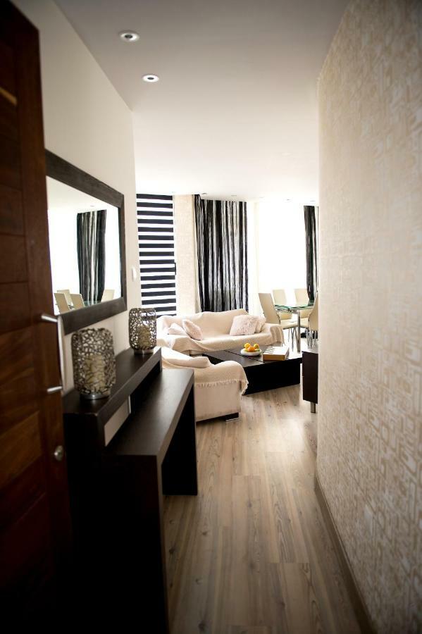 Sophia Court Apartment Larnaca Exterior photo